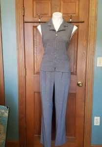 Pant suit